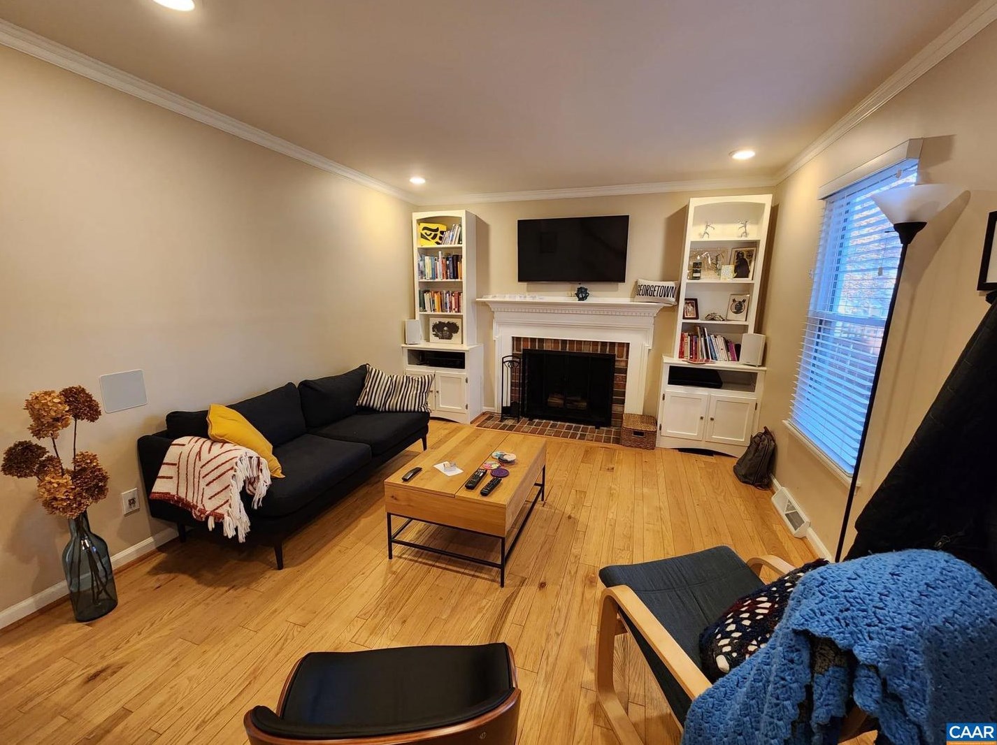 102 Slate Pl, Charlottesville, VA 22902