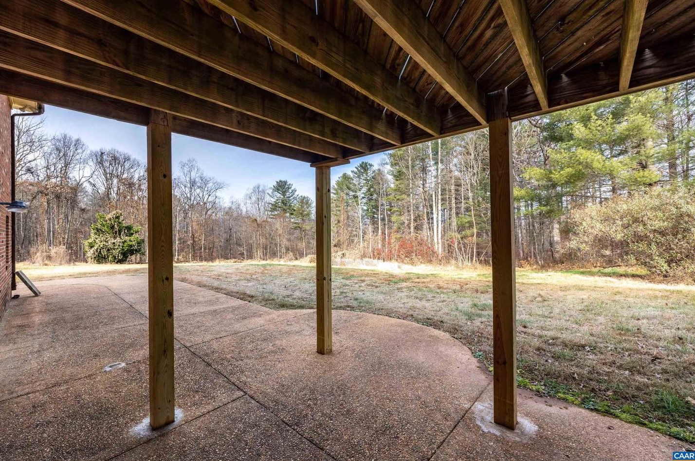 967 Fredericksburg Rd, Ruckersville VA  22968-2132 exterior