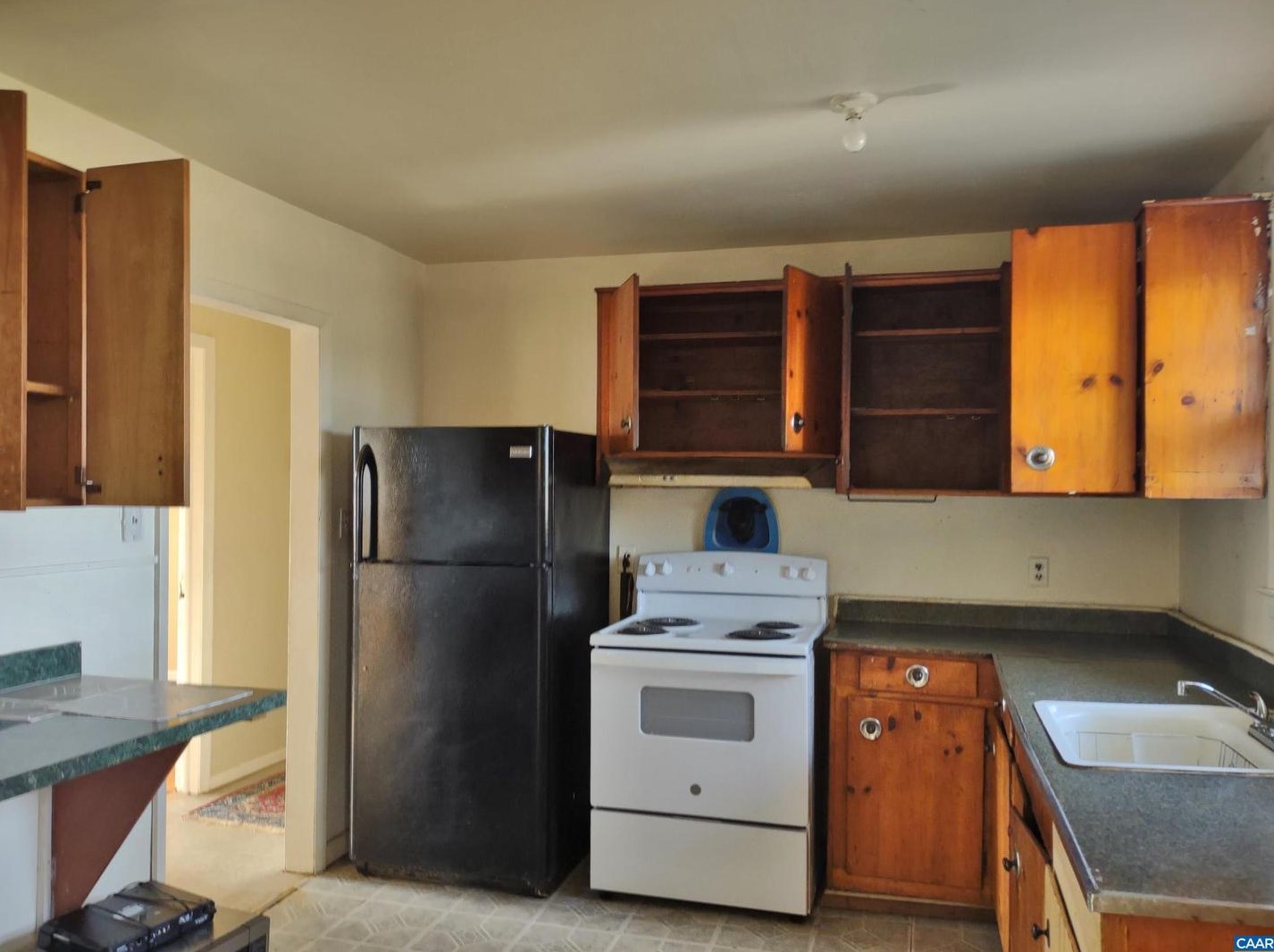 3371 Shelton Store Rd, Buckingham, VA 23921