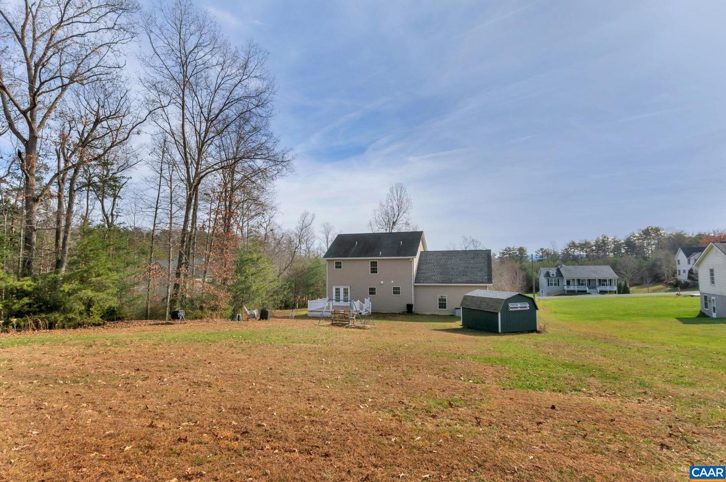 150 Angie Pl, Ruckersville VA  22968-3552 exterior