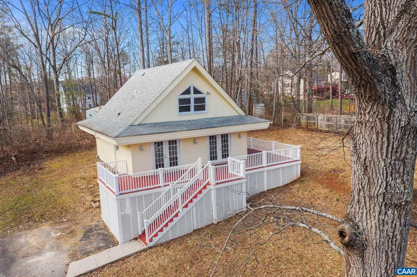 436 Westwood Rd, Stanardsville, VA 22973-3063