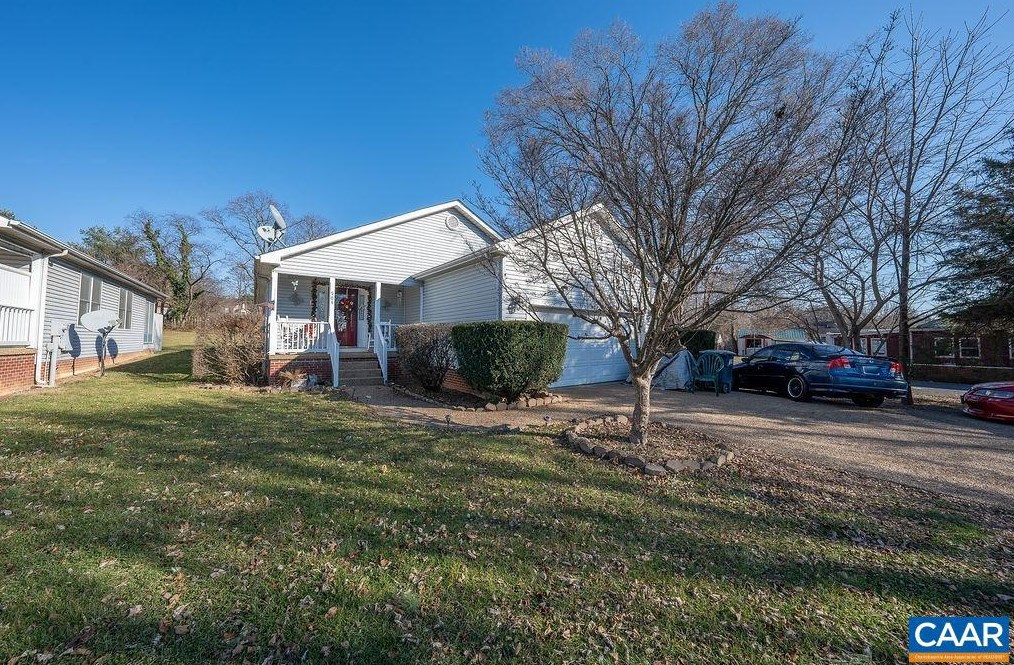 904 Country Club Rd, Harrisonburg, VA 22802