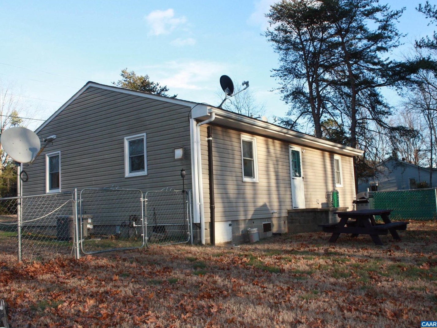 937 Spotswood Trl, Louisa, VA 23093-4808