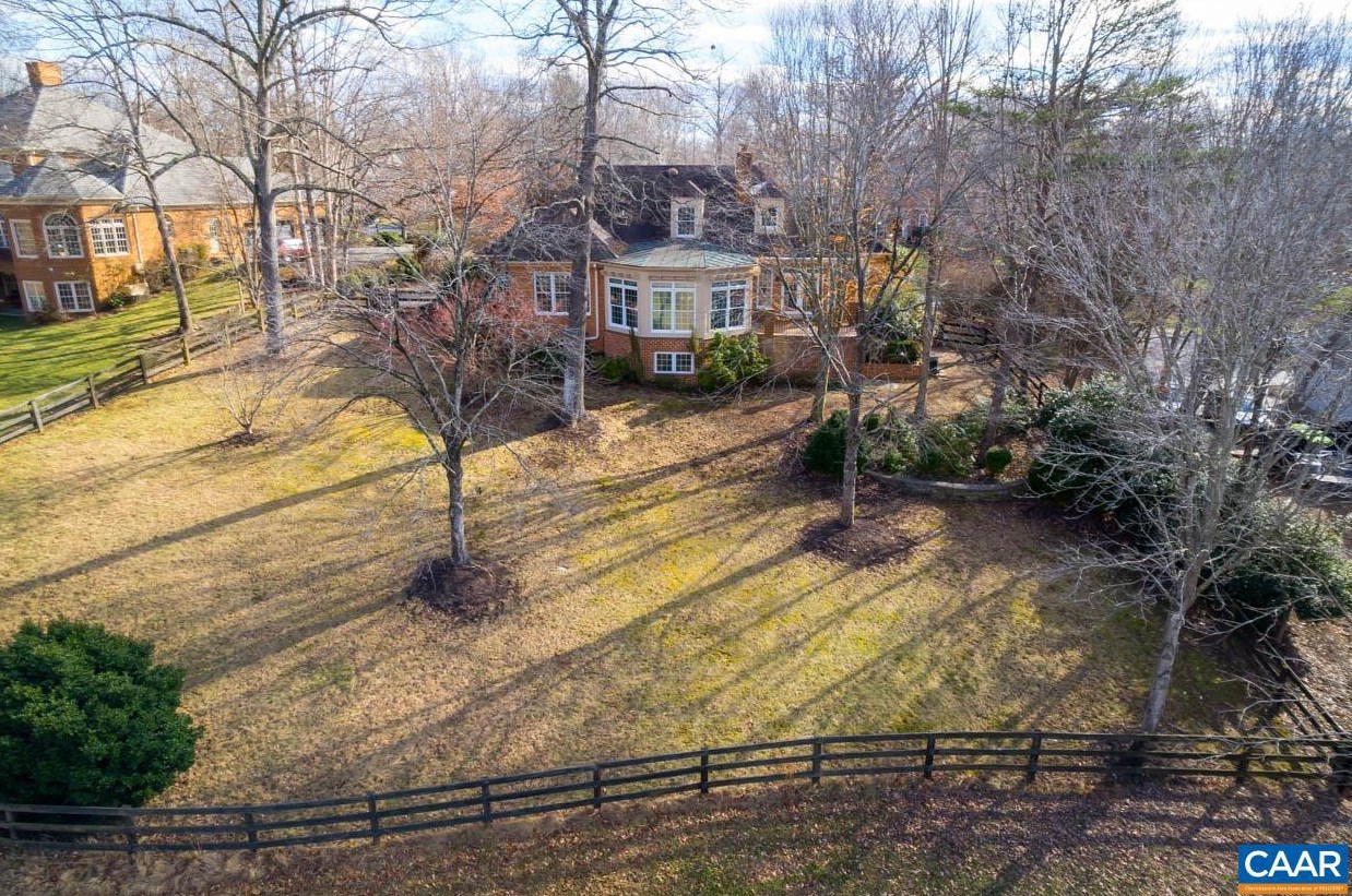 3280 Heathcote Ln, Keswick, VA 22947