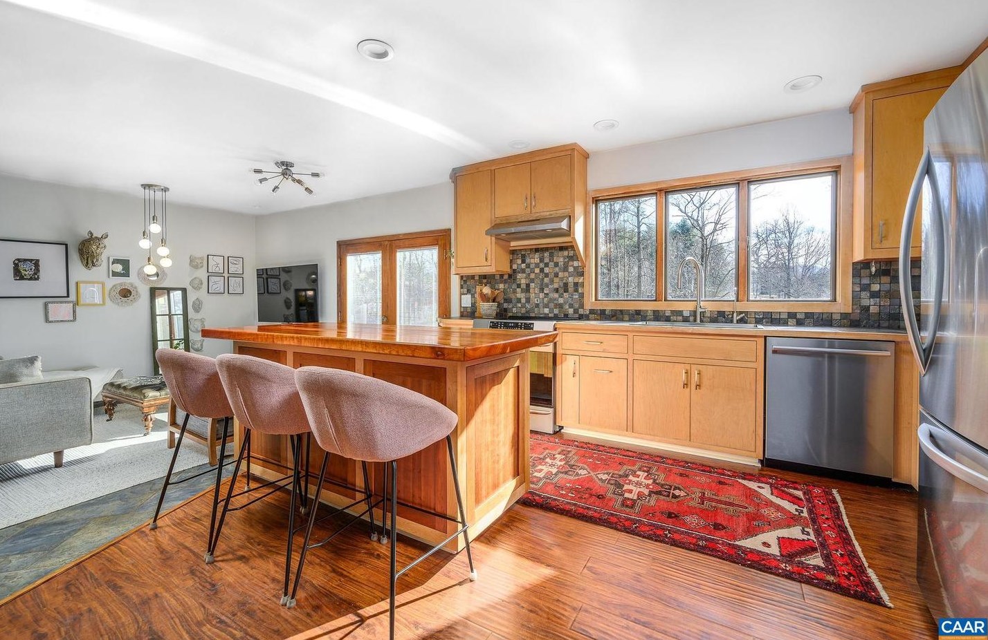 9663 Dyke Rd, Stanardsville VA  22973-3412 exterior