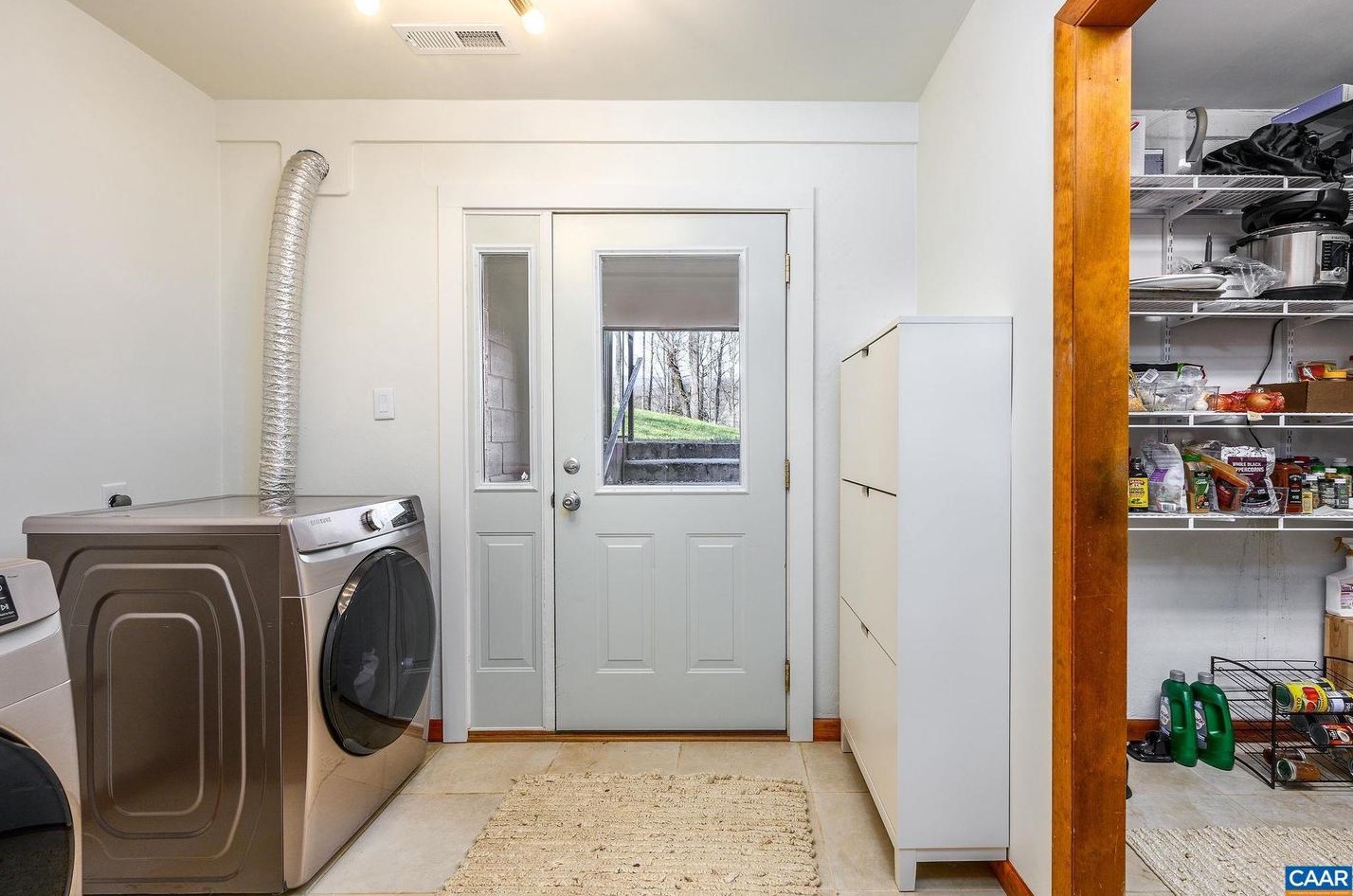 9663 Dyke Rd, Stanardsville VA  22973-3412 exterior