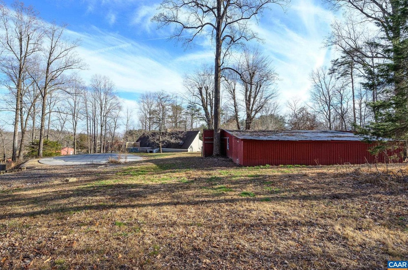 9663 Dyke Rd, Stanardsville VA  22973-3412 exterior