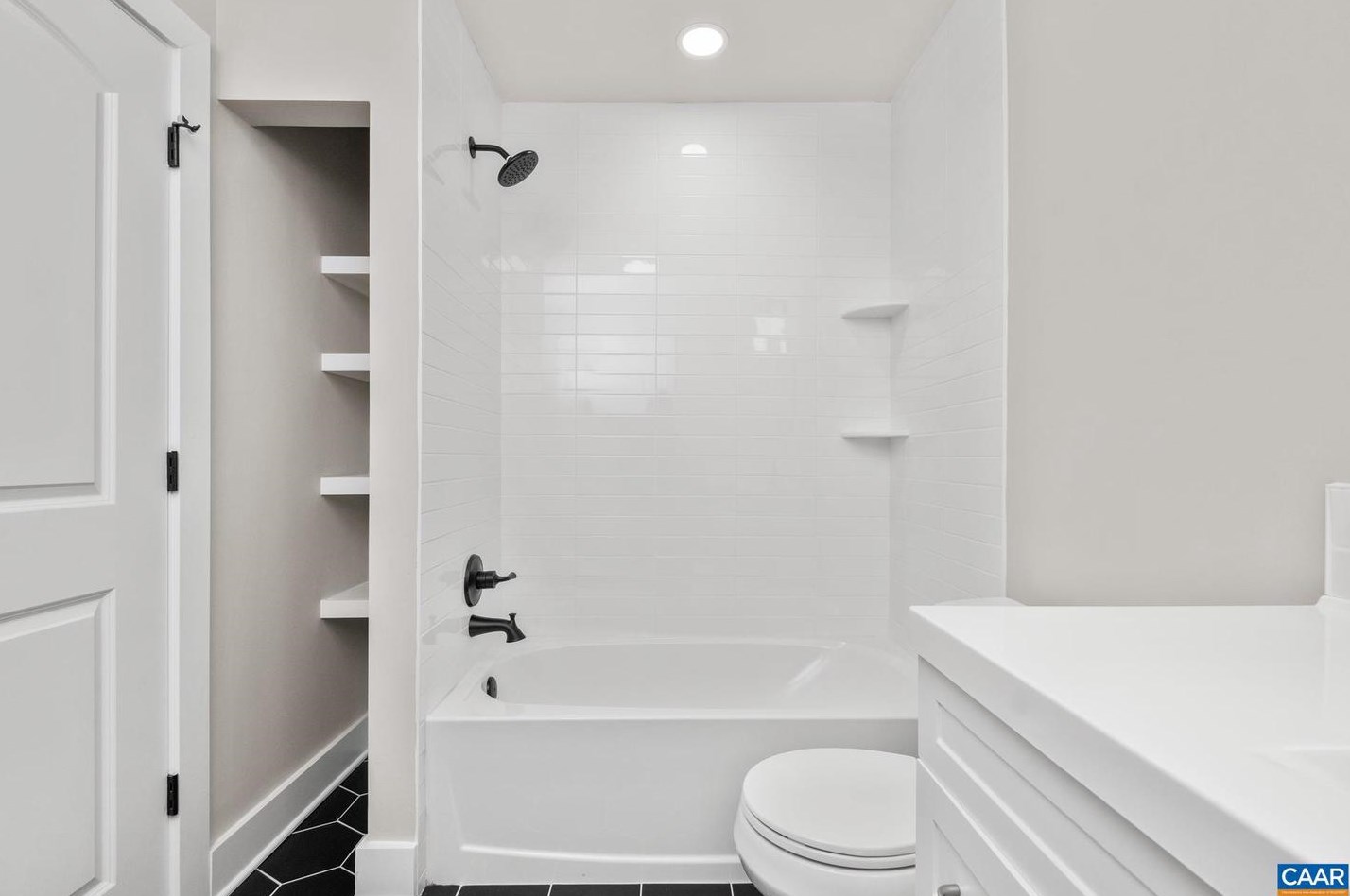 6500 Hillsboro Ln, Crozet, VA 22932