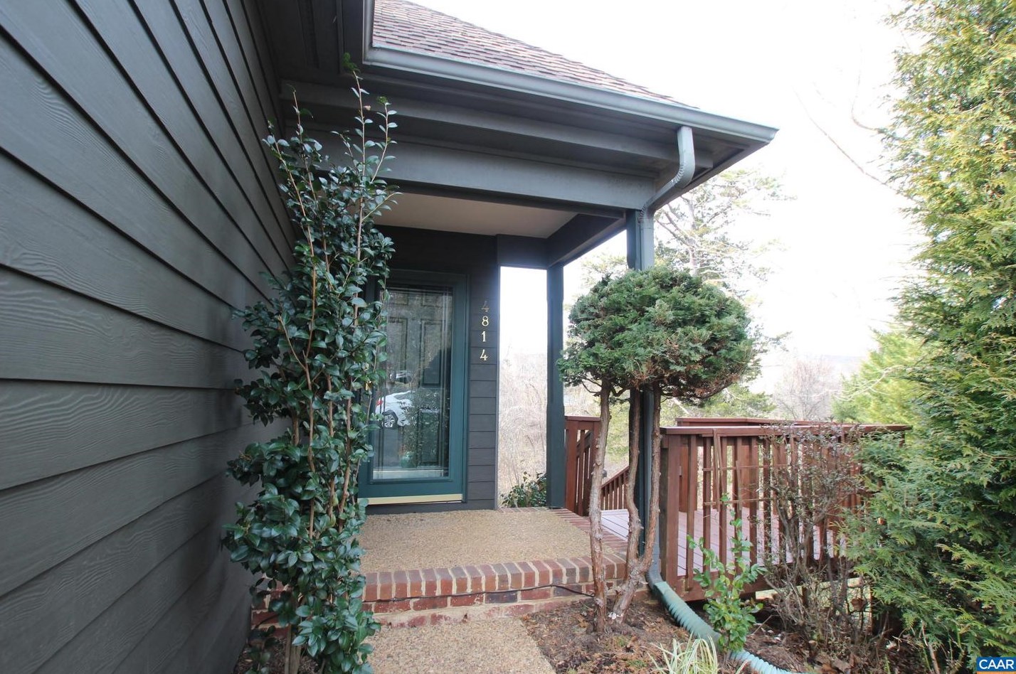 4814 Grassy Knl, Charlottesville, VA 22901