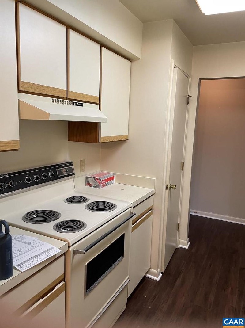 112 Turtle Creek Rd Apt 6, Charlottesville, VA 22901