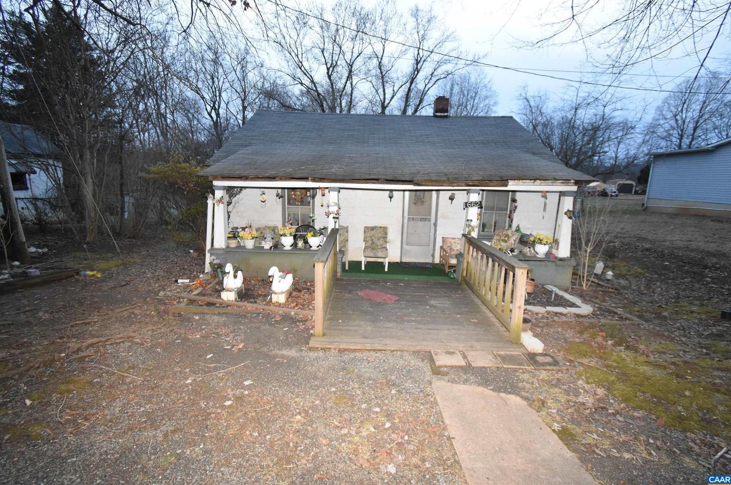 662 Celt Rd, Stanardsville, VA 22973