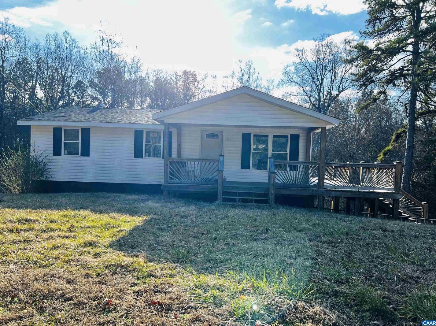 5290 Dixie Hill Rd, Buckingham, VA 23921