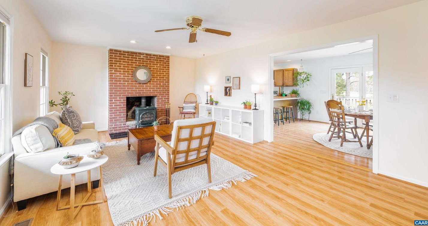 5001 Advance Mills Rd, Earlysville, VA 22936