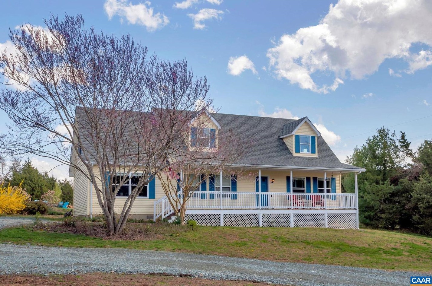 335 Blue Ridge Dr, Troy, VA 22974-3719