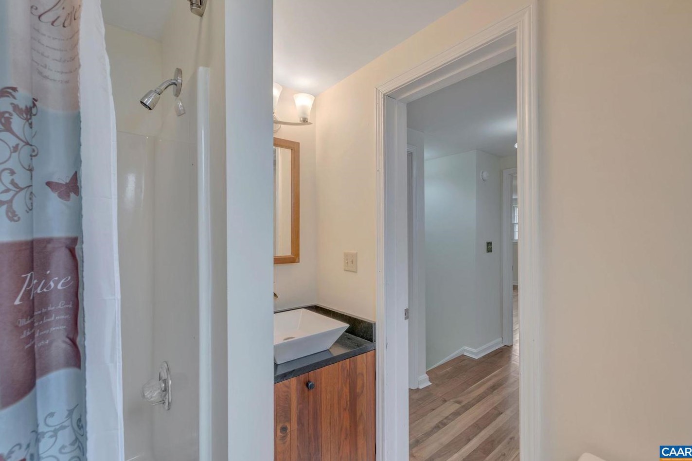 262 Mohican Trl, Ruckersville VA  22968-3437 exterior