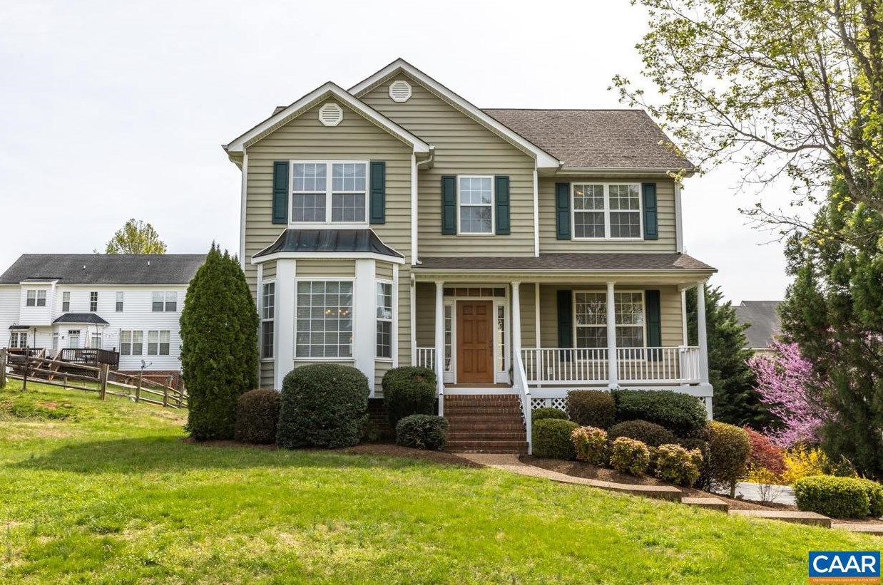 955 Fairwinds Ln, Crozet, VA 22932