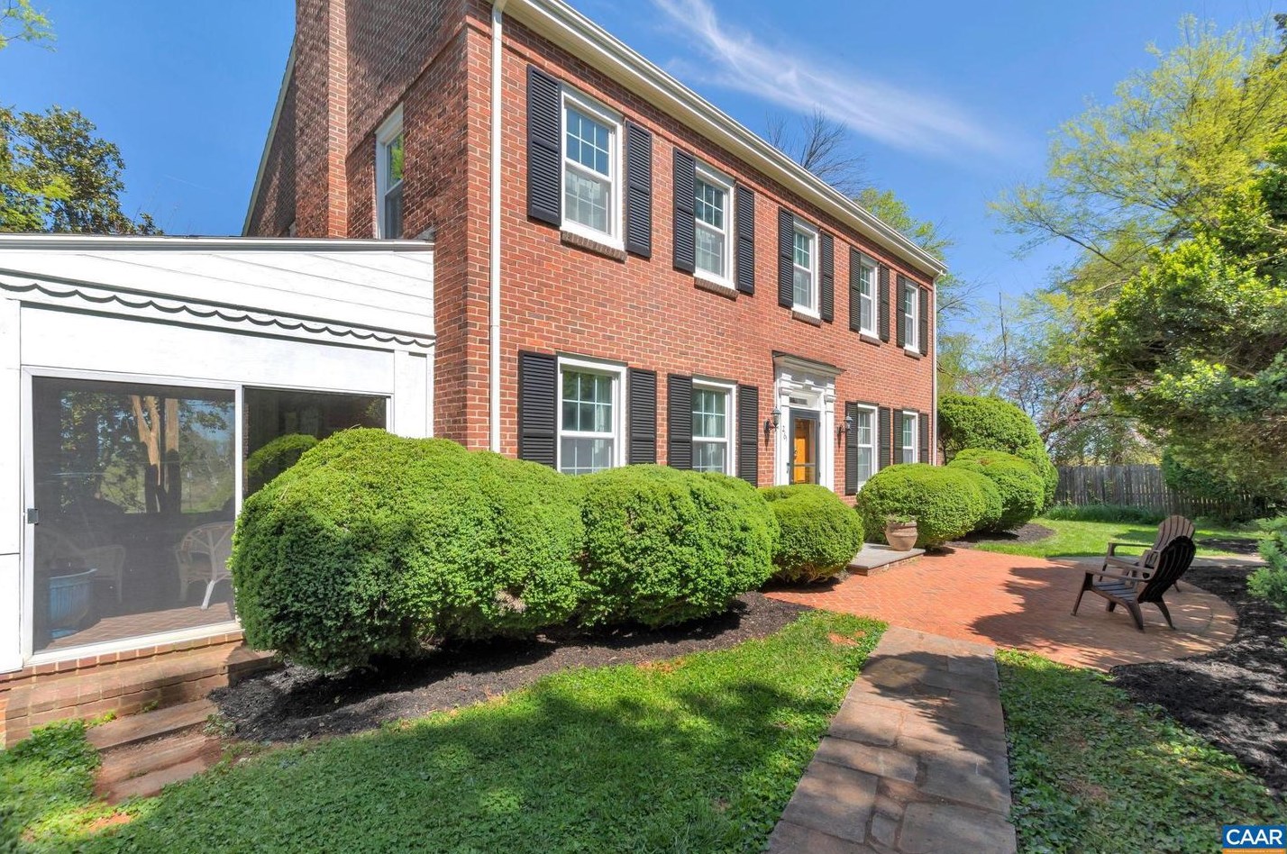 261 Blue Ridge Dr, Madison Mills, VA 22960