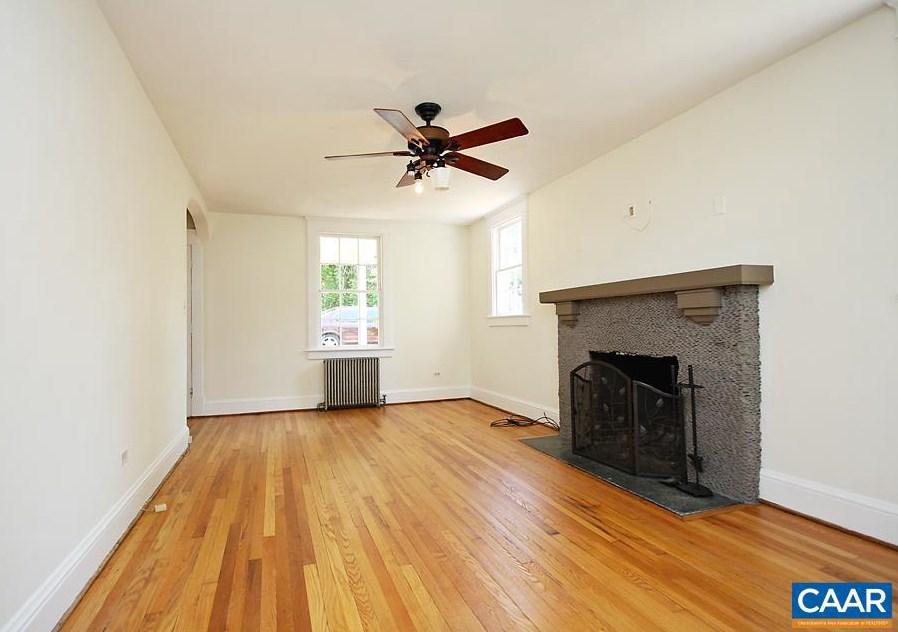 412 Altamont St #a, Charlottesville, VA 22903