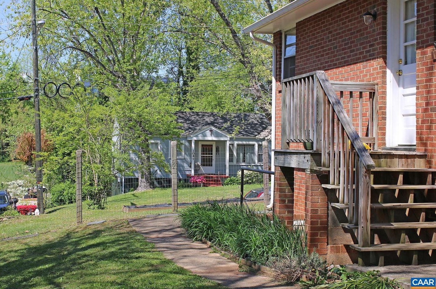 1401 Forest Ridge Rd # B, Charlottesville, VA