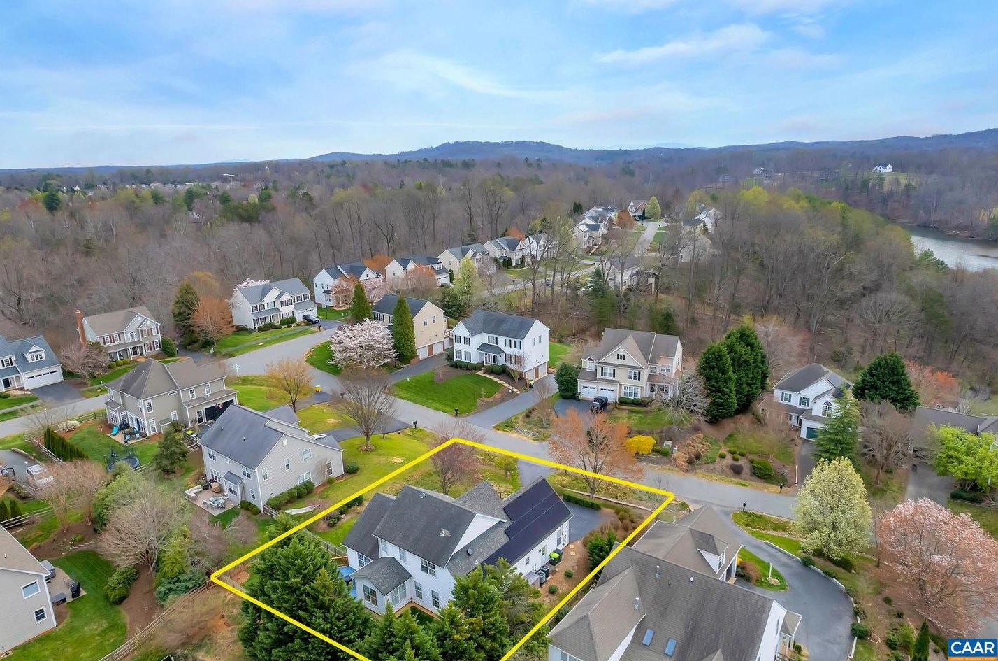 2018 Vista View Ln, Crozet, VA 22932
