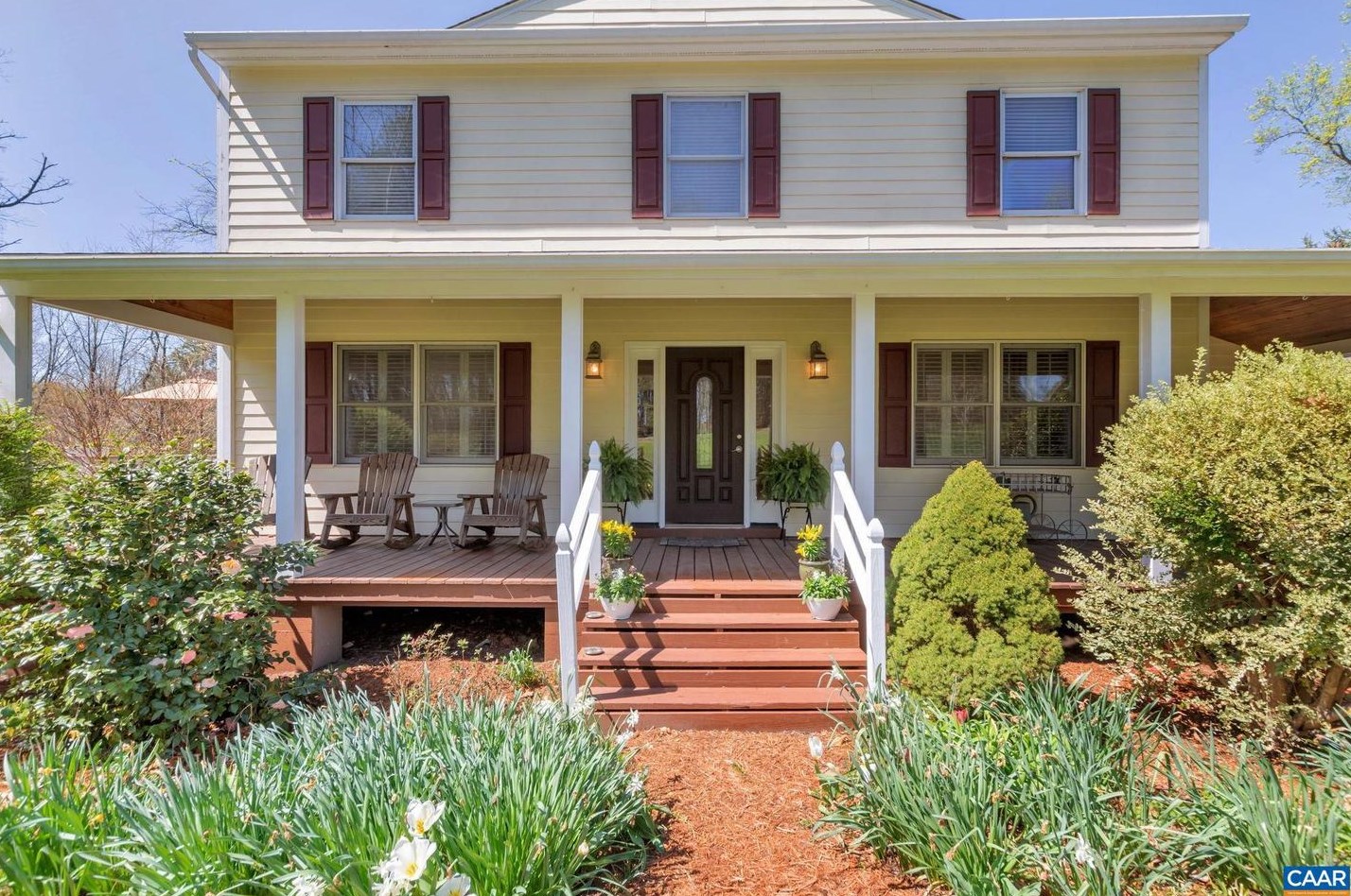 8368 Brooksville Rd, Greenwood, VA 22943