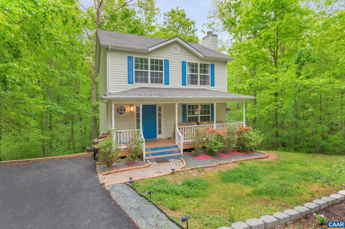 3 Watts Cir, Bybee, VA 22963