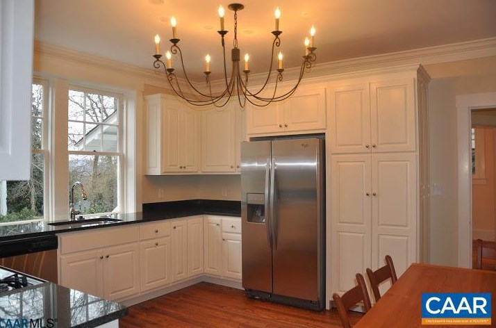 910 Rugby Rd #1, Charlottesville, VA 22903