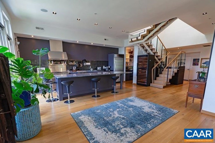 202 3b Douglas Ave, Charlottesville, VA 22902