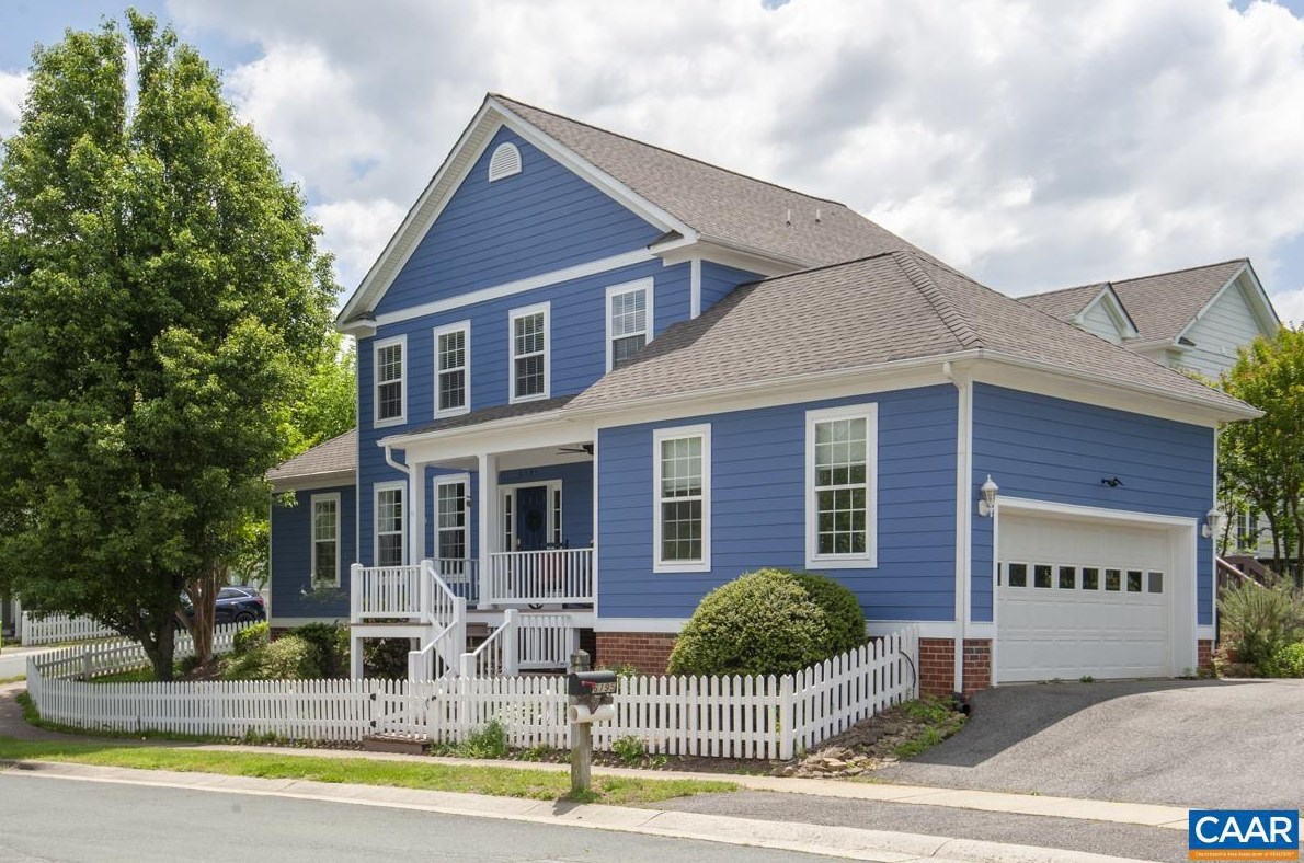 6195 Laura Ln, Crozet, VA 22932