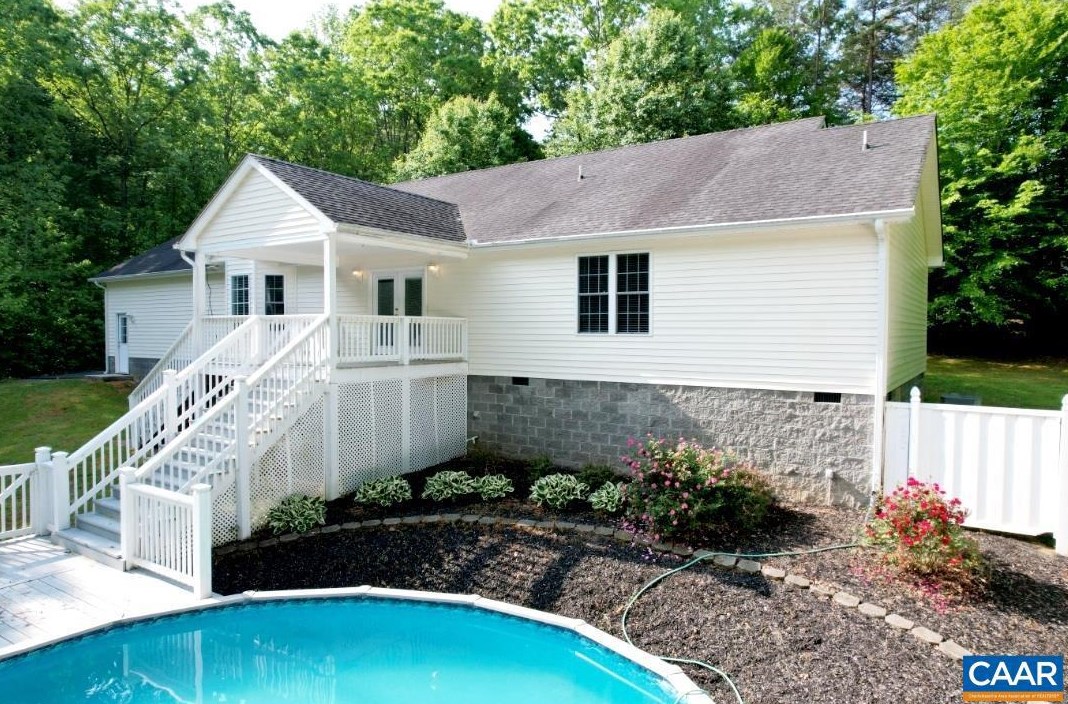 113 Pine Ct, Bumpass, VA 23024