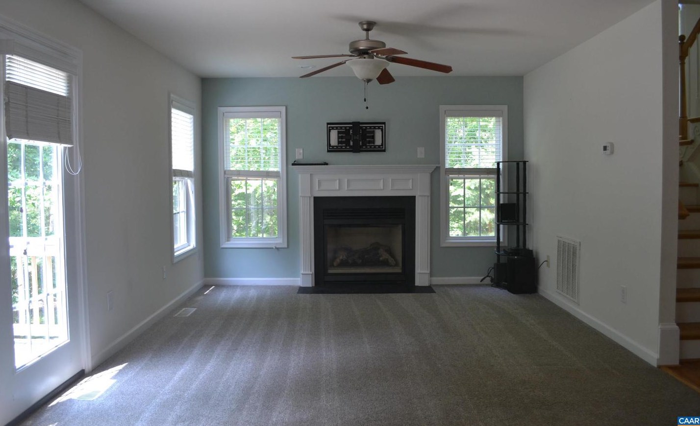 34 Marwood Dr, Bybee VA  22963-2814 exterior