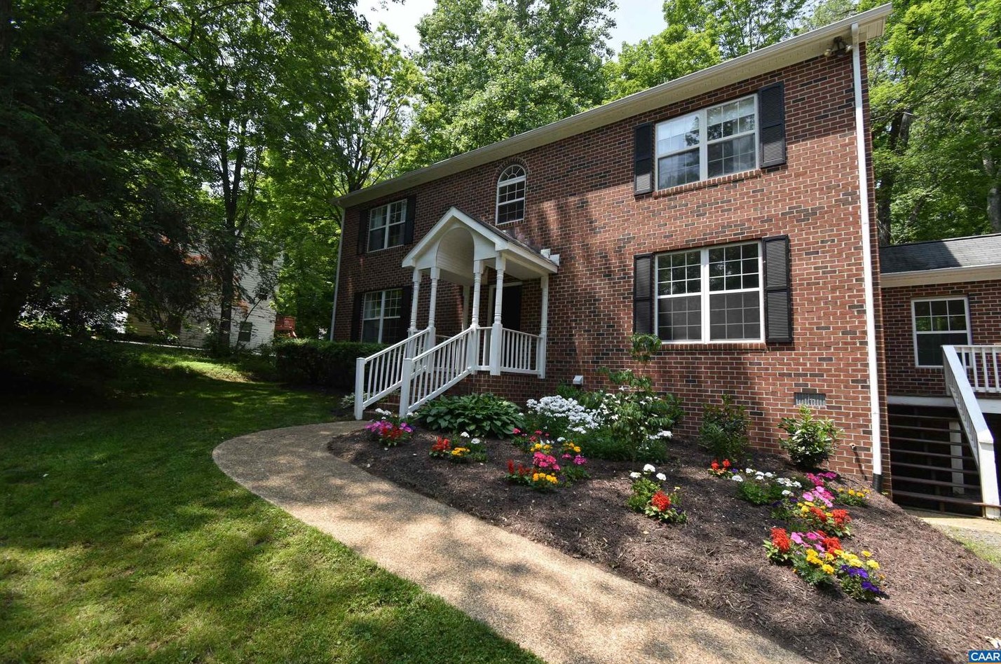 292 Carodon Dr, Ruckersville, VA 22968-3140