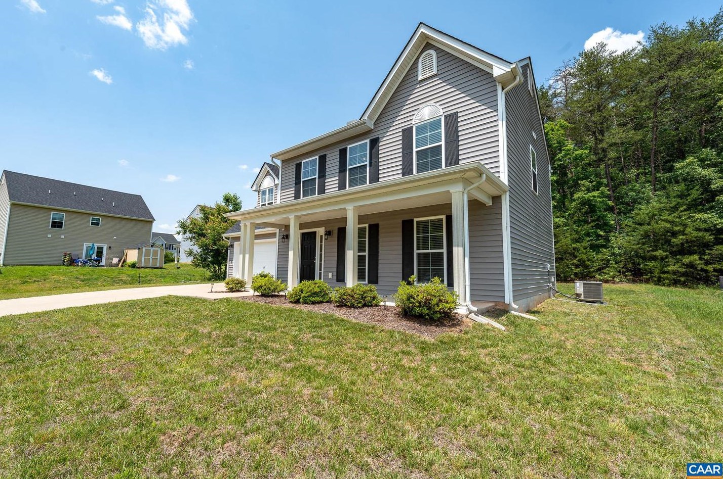 301 Apple Orchard Rd, Louisa, VA 23093
