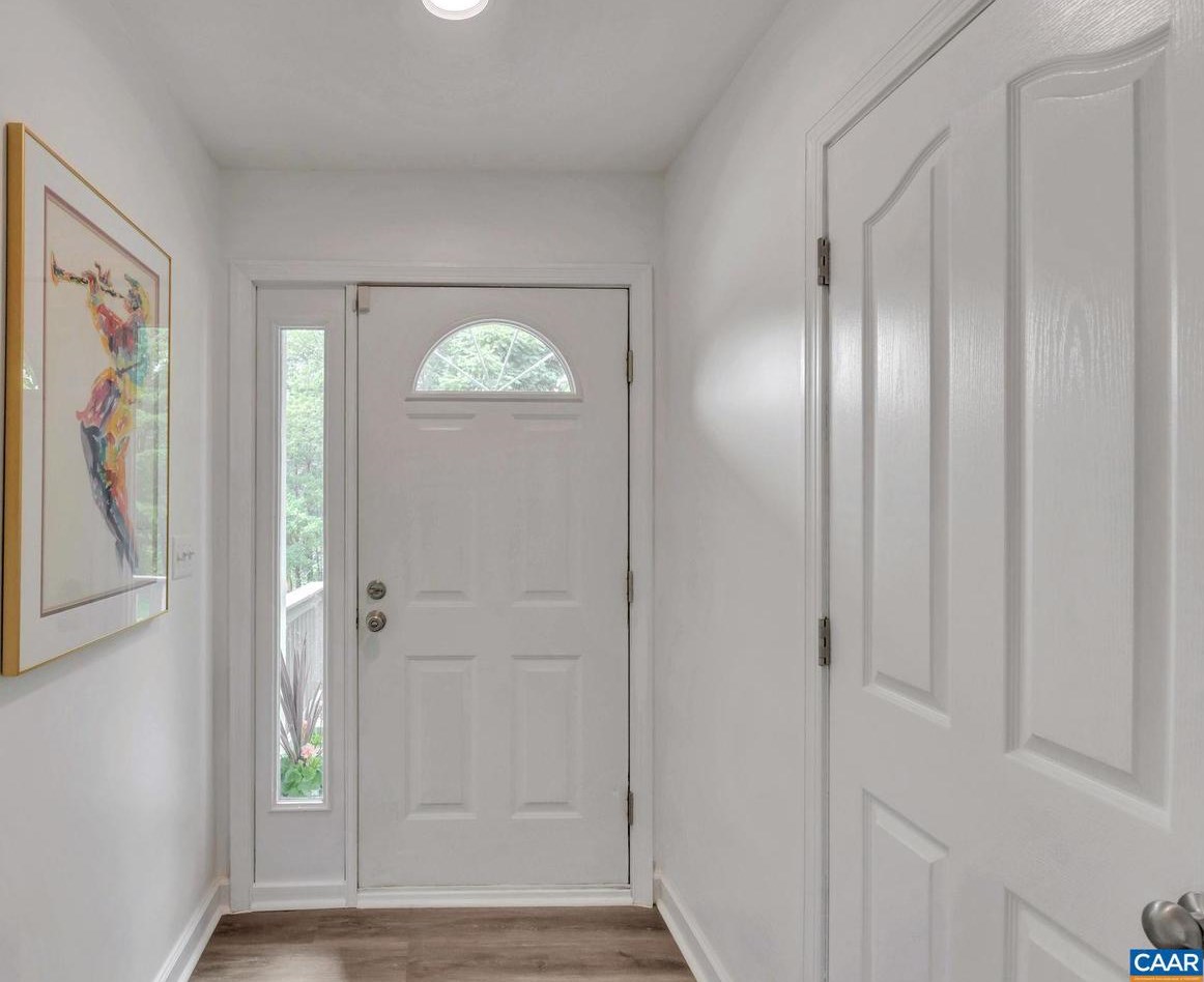 188 Wood Dr, Ruckersville, VA 22968-2836