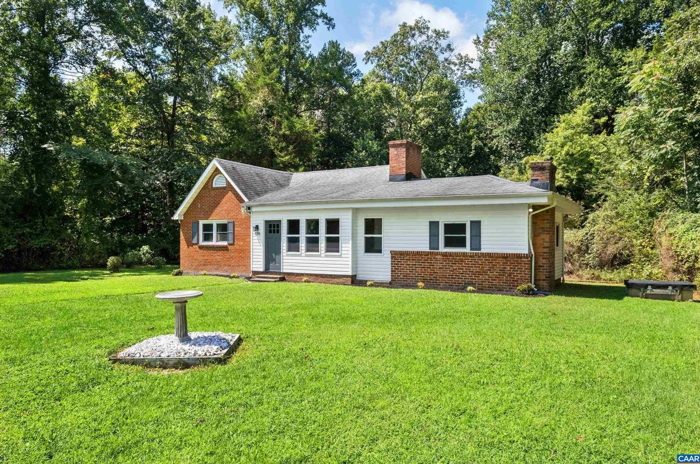 578 Maxfield Rd, Keswick, VA 22947