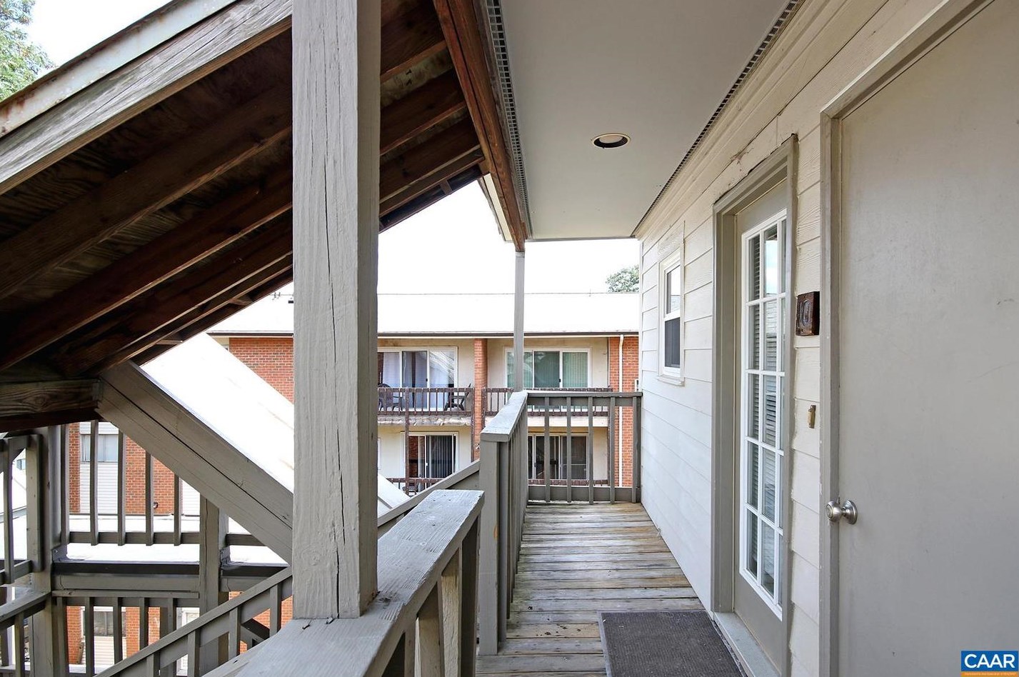 1303 Wertland St #a10, Charlottesville, VA