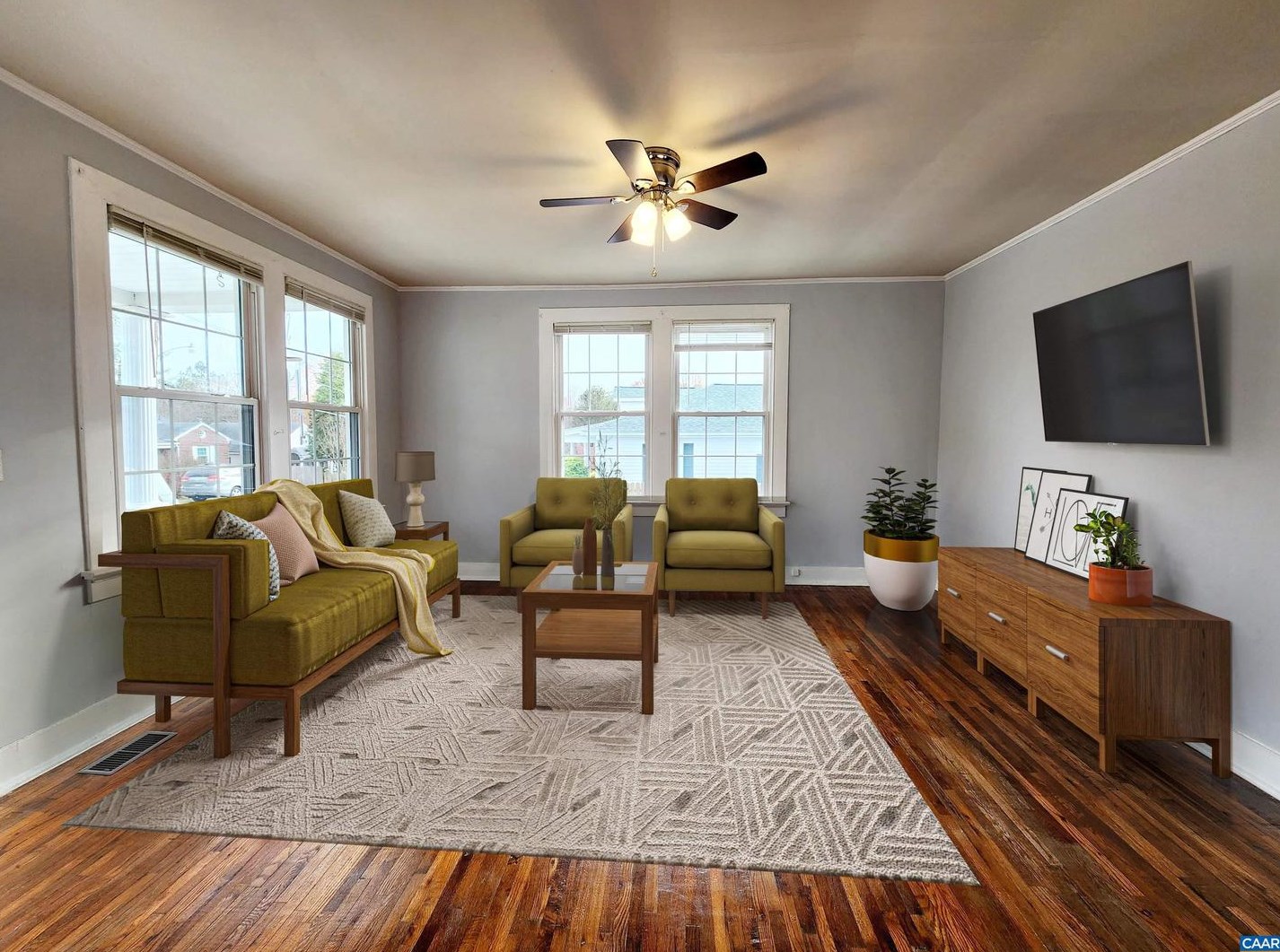 112 South St, Louisa, VA 23093-6548