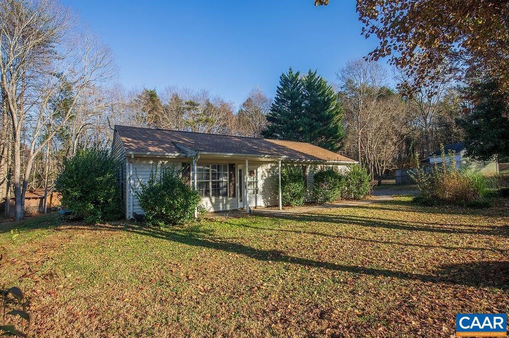142 Rucker Dr, Ruckersville, VA 22968