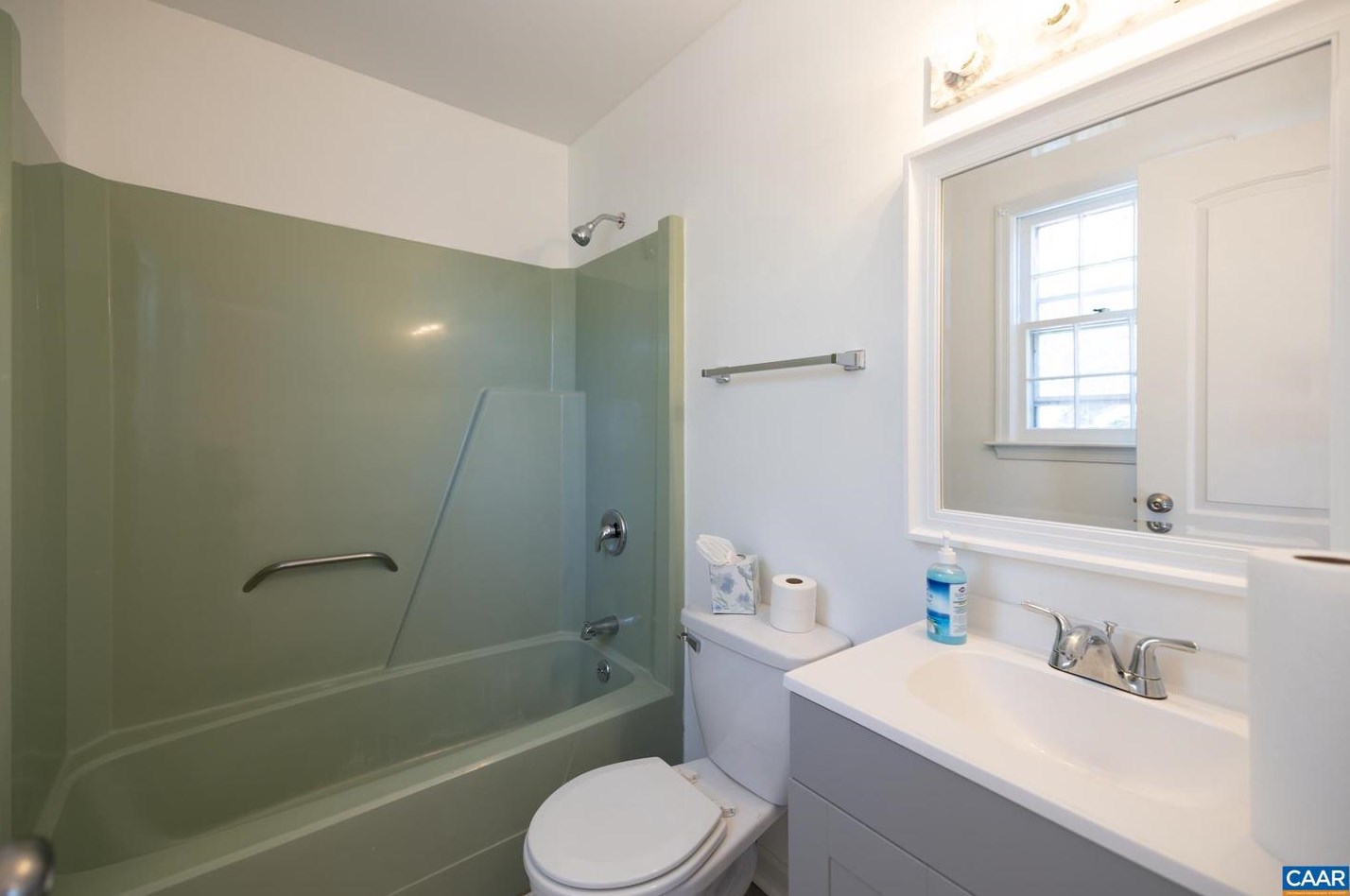 1650 Redwing Ln, Charlottesville, VA 22911-7521