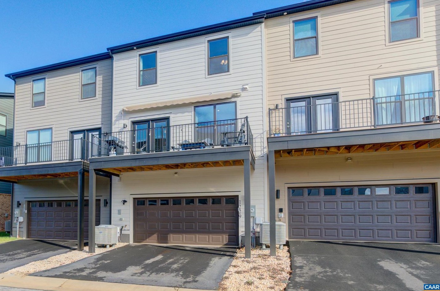 1229 Old Trail Dr, Crozet, VA 22932