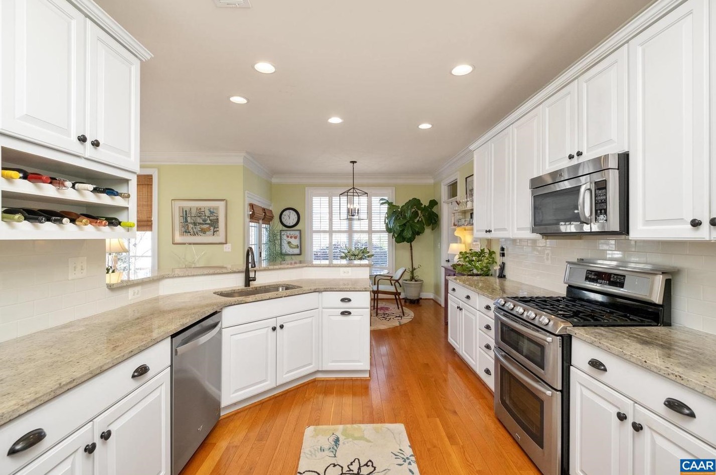 6106 Rothwell Ln, Crozet VA  22932-2903 exterior