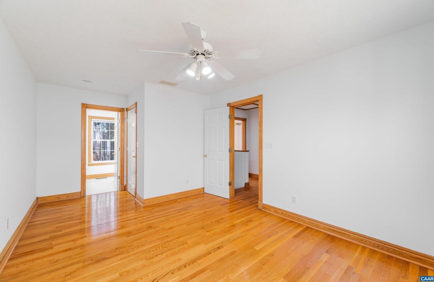 22 Lafayette Dr, Bybee VA  22963-2932 exterior