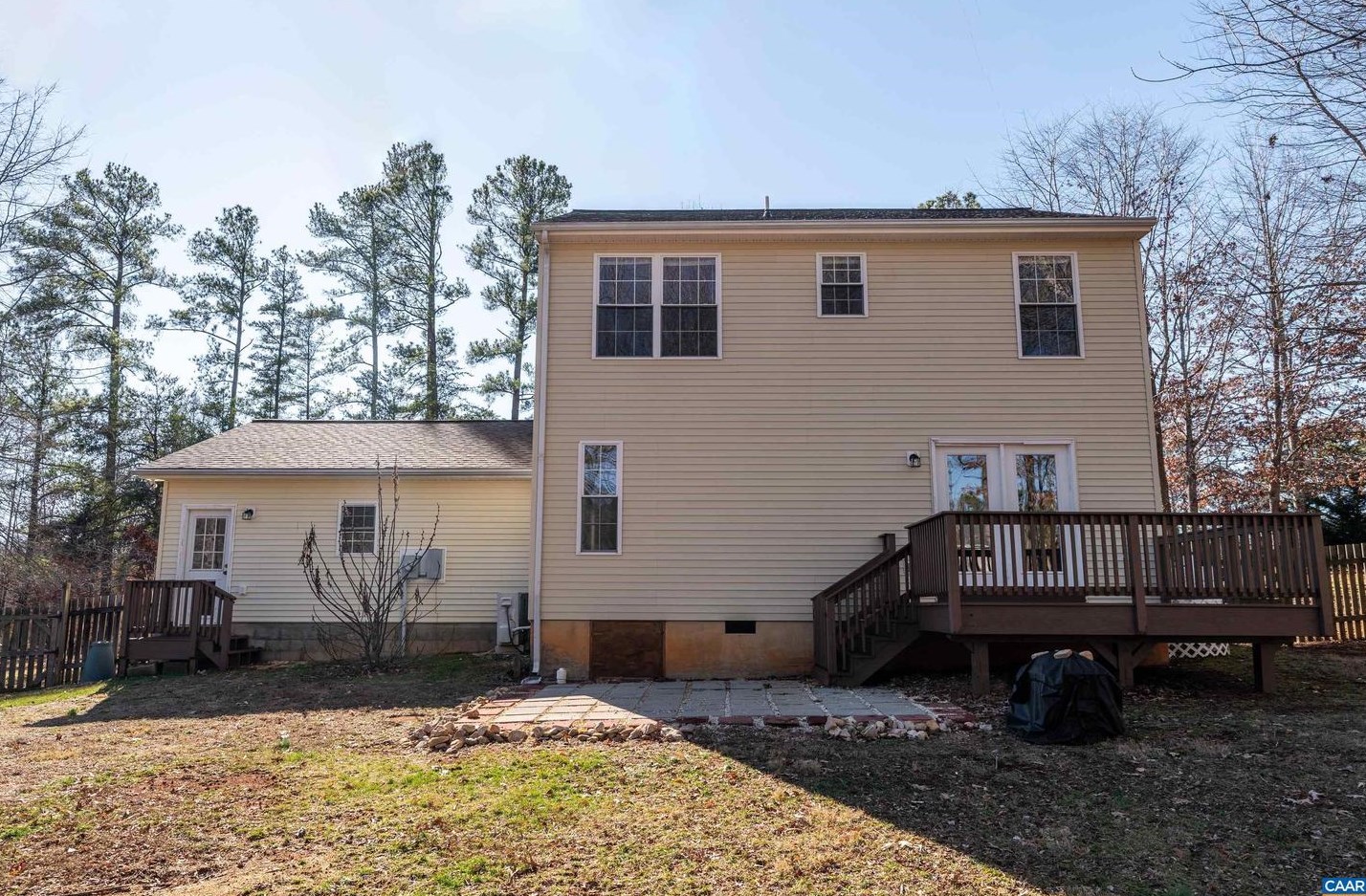 22 Lafayette Dr, Bybee VA  22963-2932 exterior