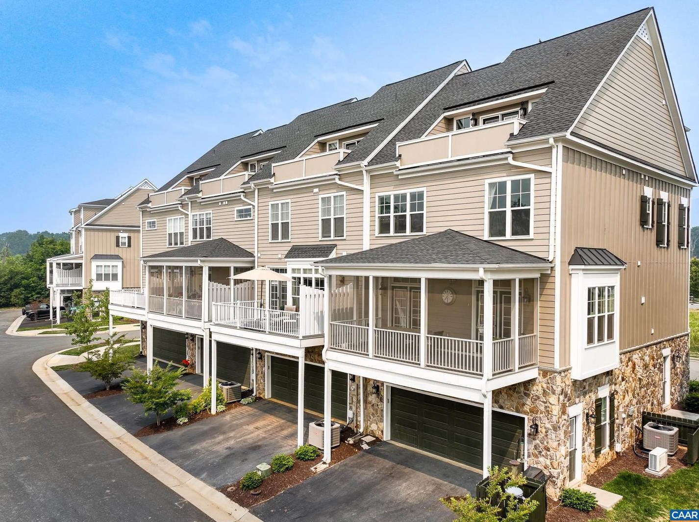 5463 Golf Dr, Crozet, VA 22932-1528