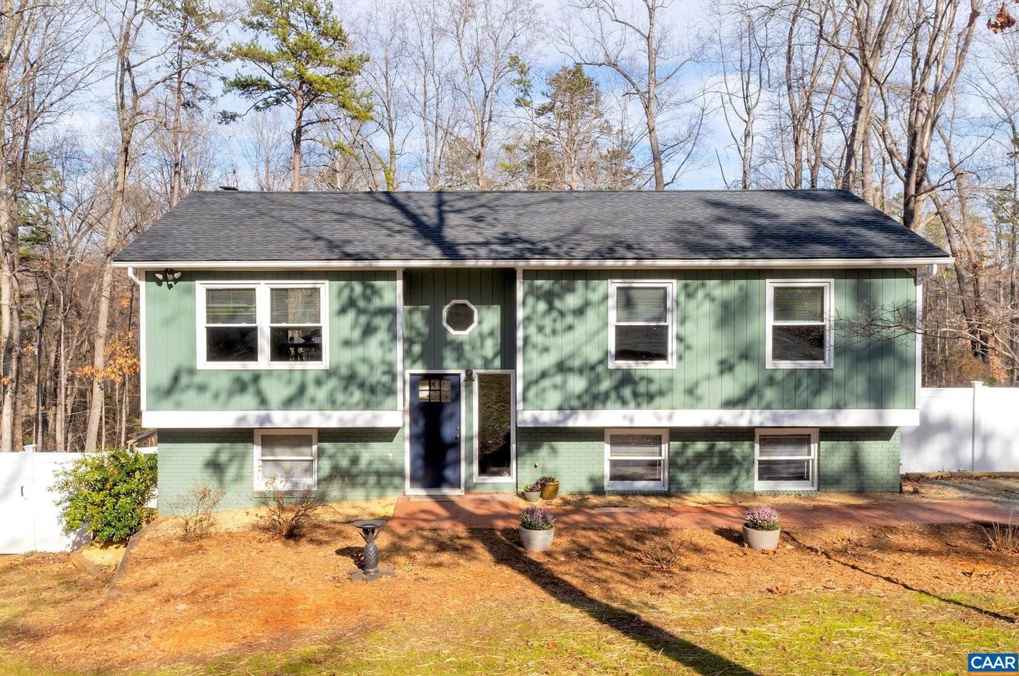 352 Buck Mountain Rd, Earlysville, VA 22936