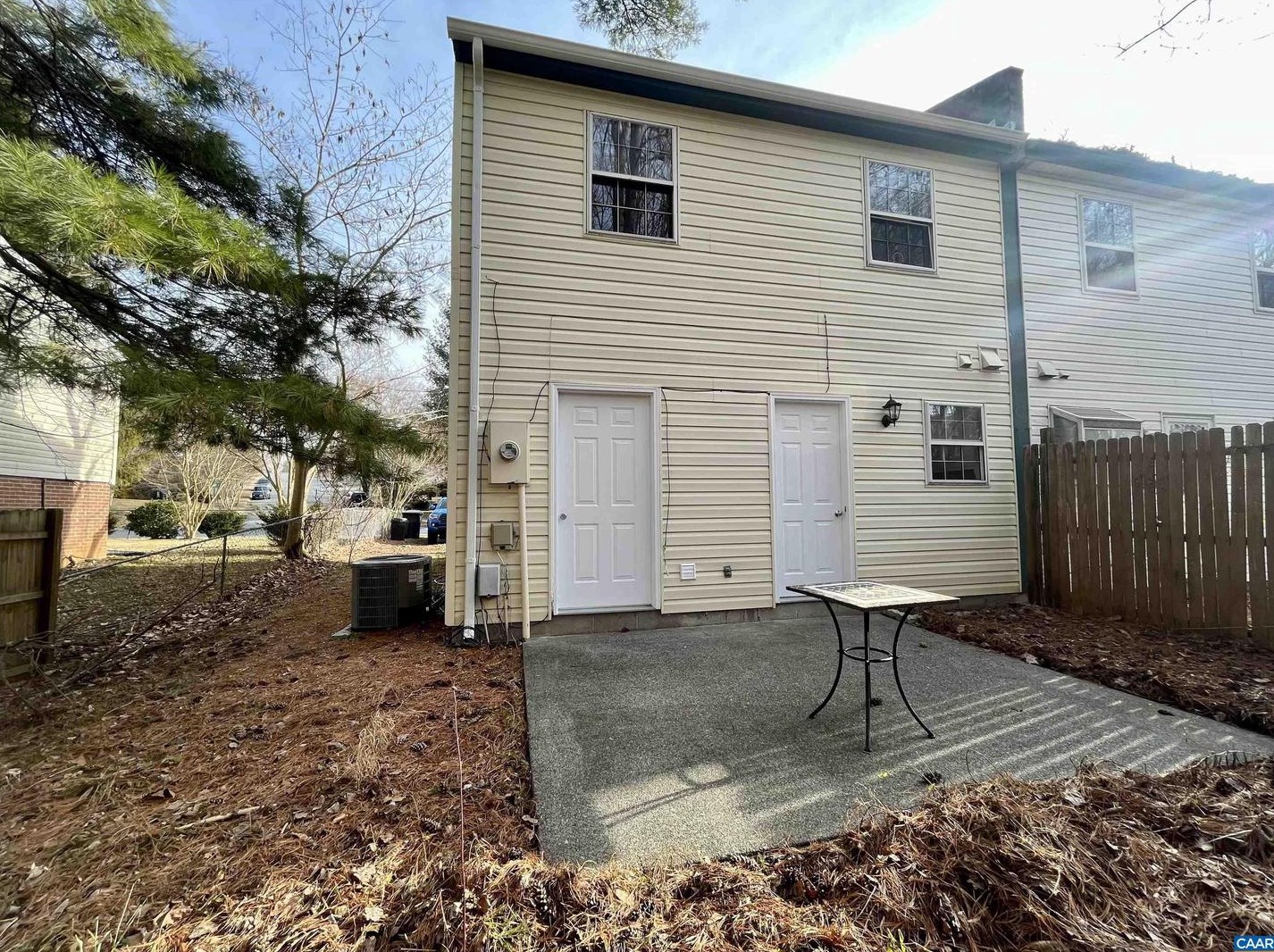 930 Rockcreek Rd, Charlottesville, VA 22903