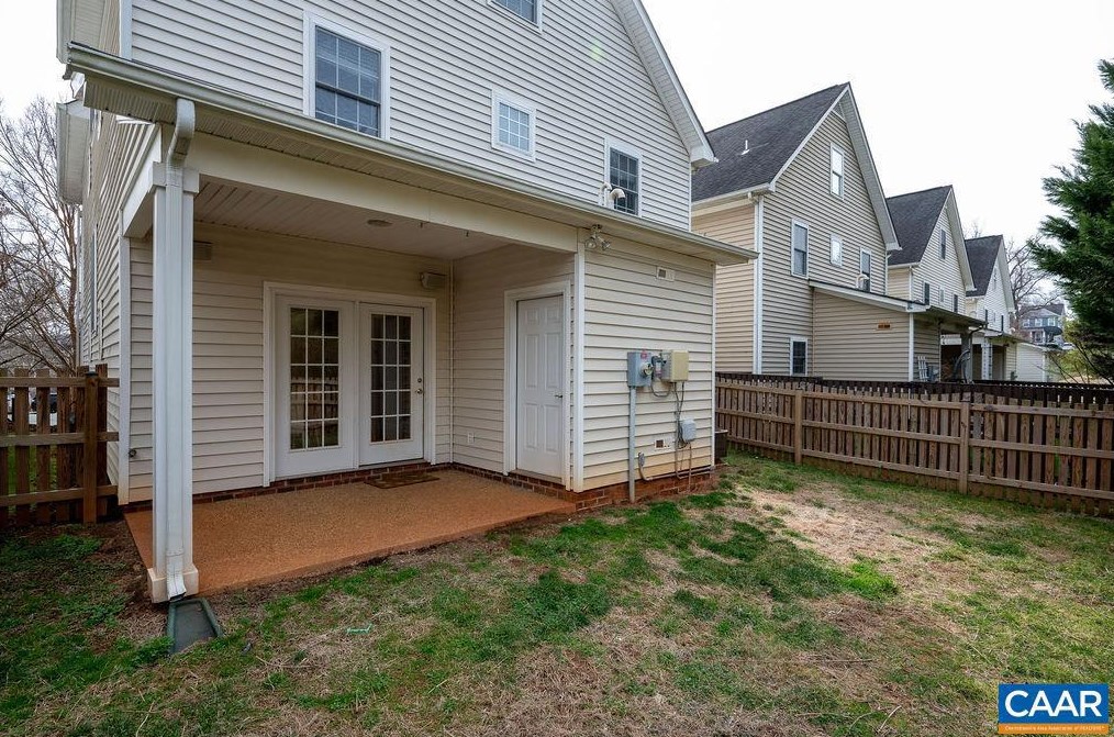 103 Burnet St, Charlottesville VA  22902-5502 exterior