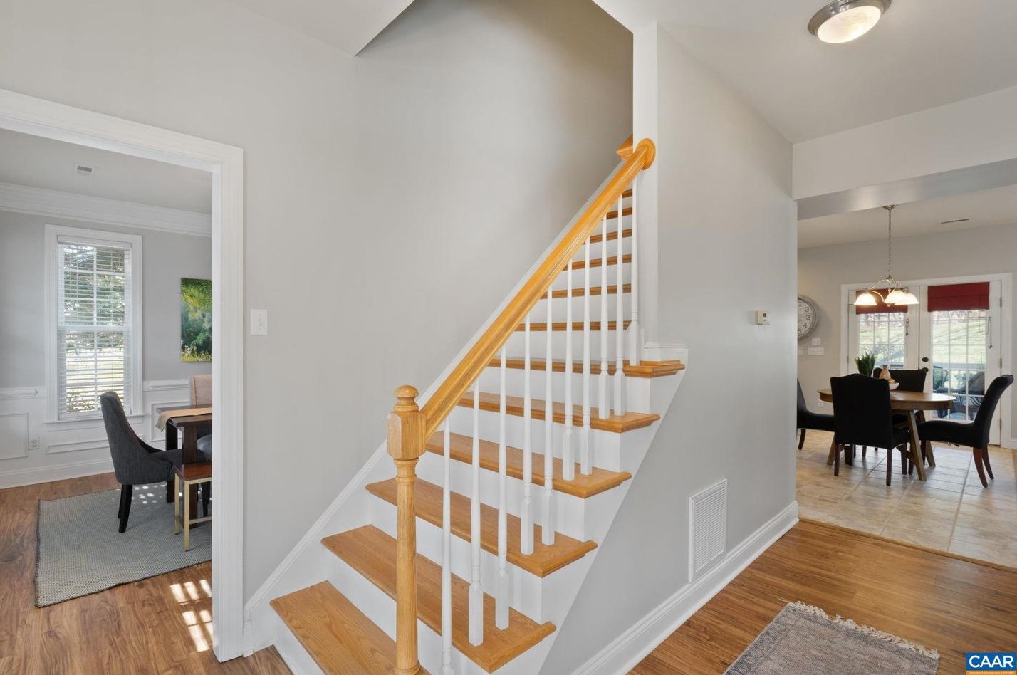 1103 Autumn Hill Ct, Crozet VA  22932-3145 exterior