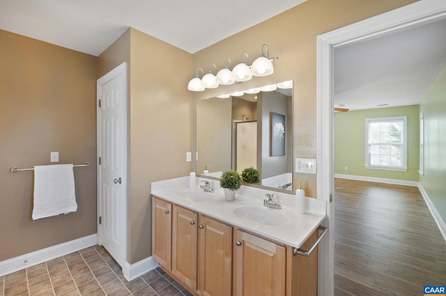 1103 Autumn Hill Ct, Crozet VA  22932-3145 exterior