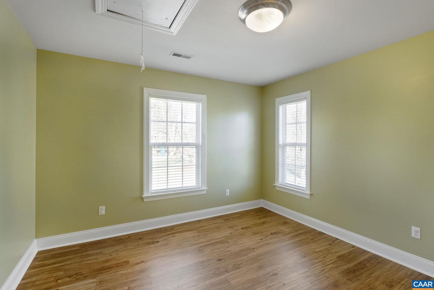 1103 Autumn Hill Ct, Crozet VA  22932-3145 exterior